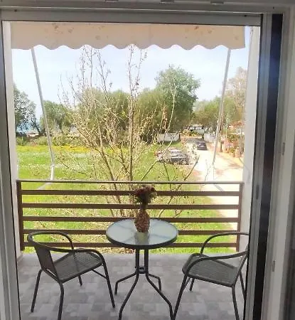 Kostas * Κουρούτα