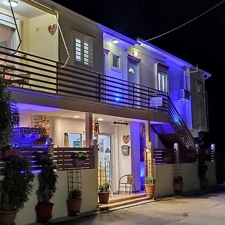 Kostas Apartment Kourouta