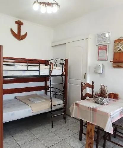 Kostas Appartement *