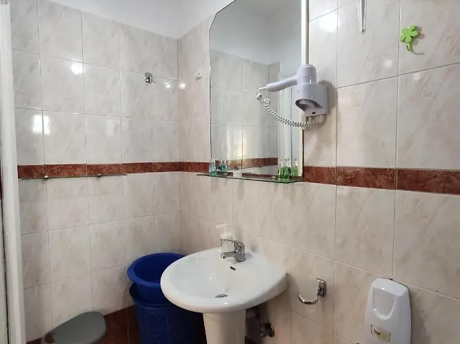 Kostas 아파트 쿠루타